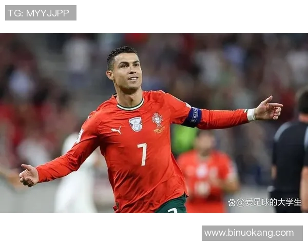 不为媒体所知的足球明星们的隐秘生活与成就揭秘